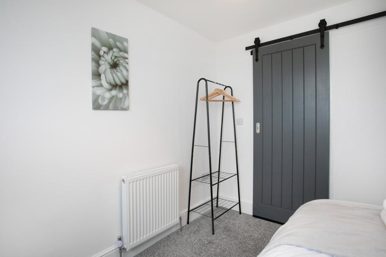 Cudworth House, Barnsley For Contractors & Families, Free Parking, High Speed Wifi Etc Villa ภายนอก รูปภาพ