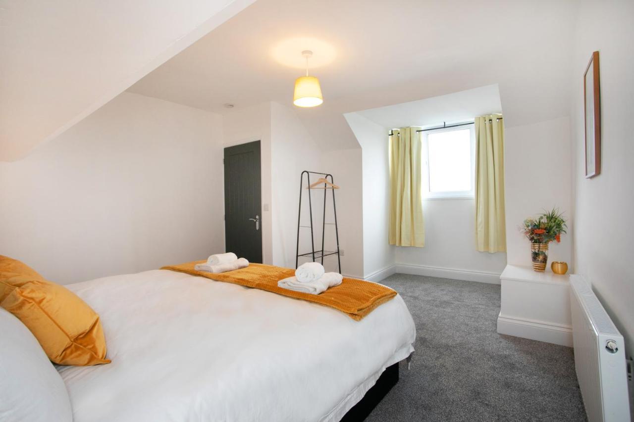 Cudworth House, Barnsley For Contractors & Families, Free Parking, High Speed Wifi Etc Villa ภายนอก รูปภาพ